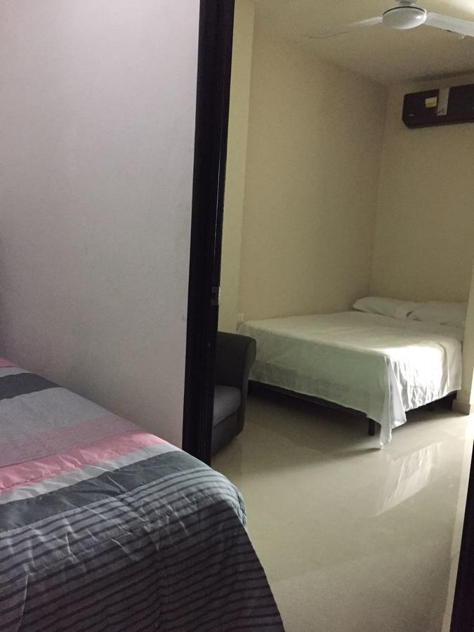 Hotel Suites La Roca كانكون المظهر الخارجي الصورة
