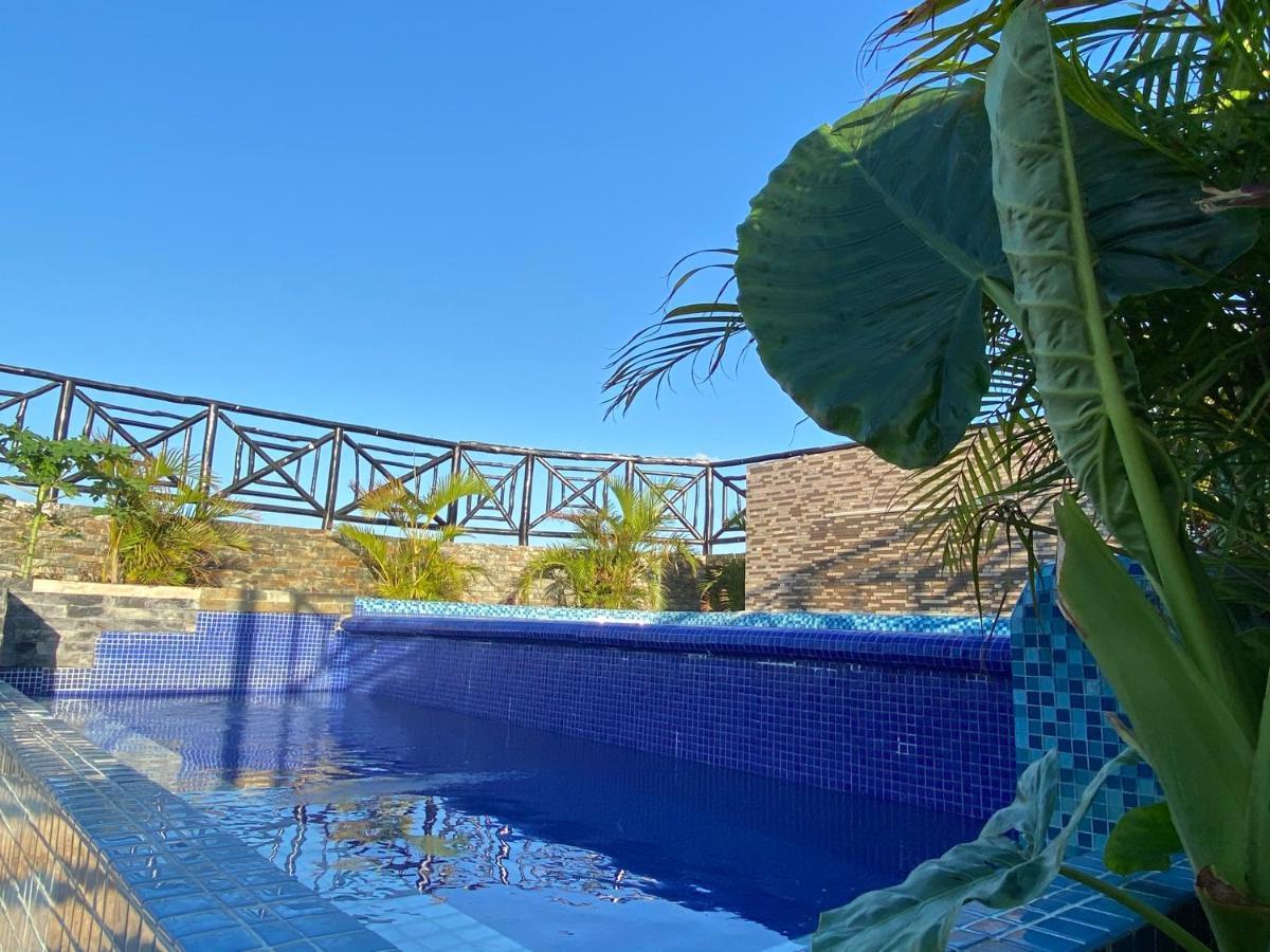 Hotel Suites La Roca كانكون المظهر الخارجي الصورة